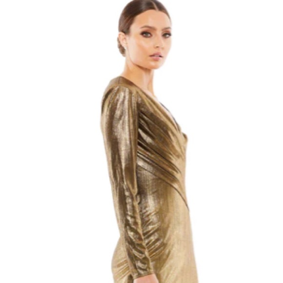 Gold Ieena for Mac Duggal - Picture 2 of 7